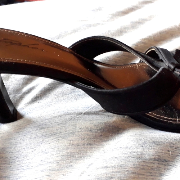 METAPHOR Black Satin Bow Design Heels - Picture 4 of 7